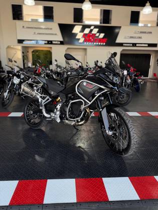 BMW F 850 GS ADVENTURE PREMIUM BMW F 850 GS ADVENTURE PREMIUM